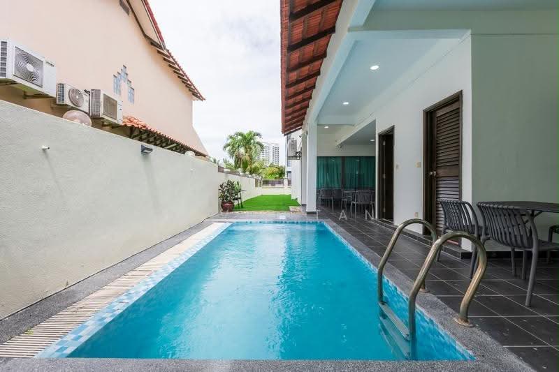 Bungalow House untuk Disewa di Saujana Impian (Kajang) - David Tan - Exterior - PropertyGuru.com.my
