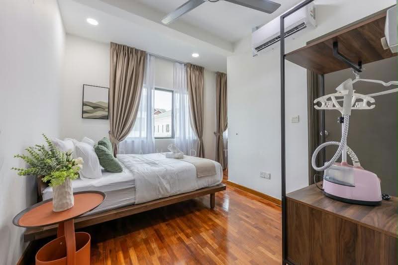 Bungalow House untuk Disewa di Saujana Impian (Kajang) - David Tan - Bedroom - PropertyGuru.com.my