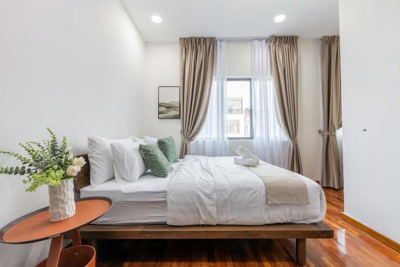Bungalow House untuk Disewa di Saujana Impian (Kajang) - David Tan - Bedroom - PropertyGuru.com.my