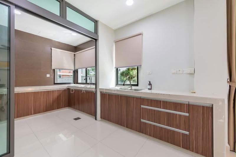 Bungalow House untuk Disewa di Saujana Impian (Kajang) - David Tan - Kitchen - PropertyGuru.com.my