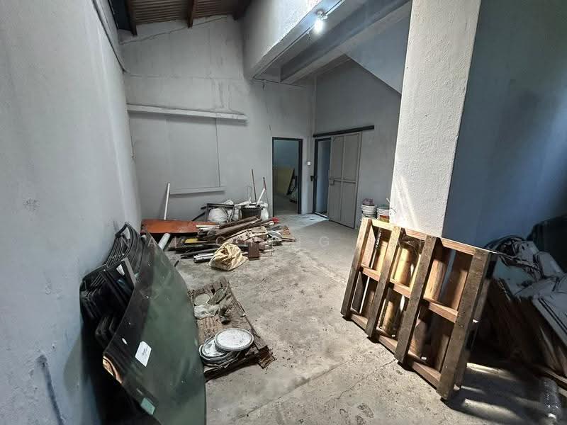 Shop for Sale in Kuching (Sarawak) - Nai Ching Jap - Interior - PropertyGuru.com.my