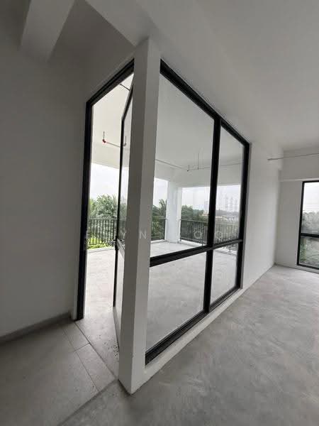 Warehouse for Rent in Kampung Bukit Changgang (Tanjong Duabelas) - Elyn Soo - Balcony - PropertyGuru.com.my