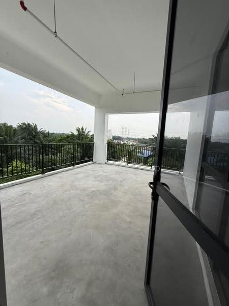Warehouse for Rent in Kampung Bukit Changgang (Tanjong Duabelas) - Elyn Soo - Balcony - PropertyGuru.com.my