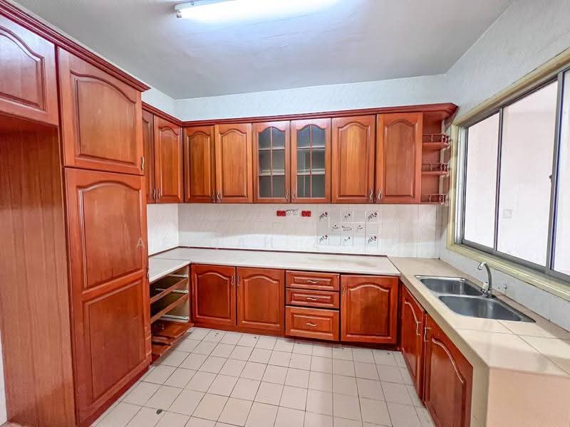 2-storey Terraced House for Sale in Alam Damai (Cheras) - Afiqah zaidi - Kitchen - PropertyGuru.com.my