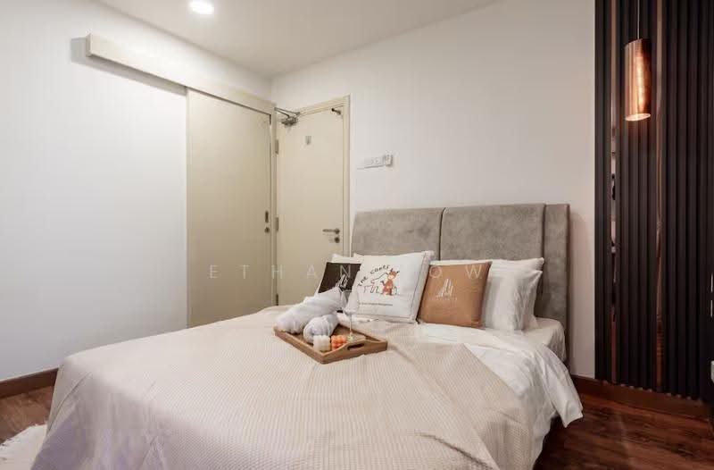 Kediaman Servis untuk Dijual di Gems Residences - Ethan Low - Bedroom - PropertyGuru.com.my