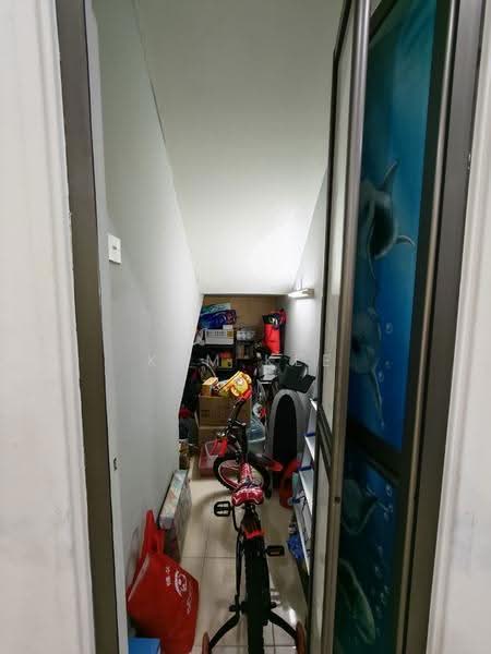 Townhouse for Sale in Johor Bahru (Johor) - Kym Kee - Corridor - PropertyGuru.com.my