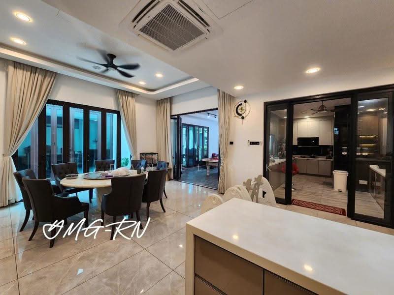 Bungalow House for Sale in Setia Eco Park (Setia Alam) - Daniel Kok - Dining Room - PropertyGuru.com.my