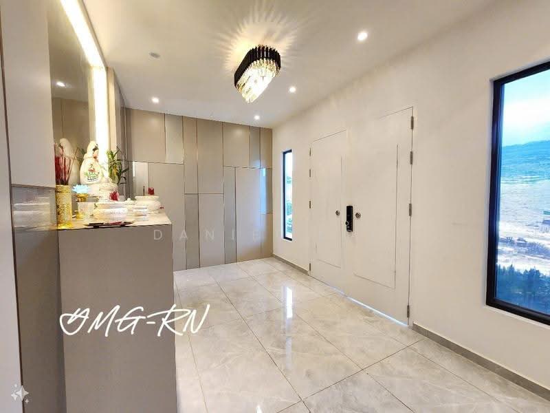 Bungalow House for Sale in Setia Eco Park (Setia Alam) - Daniel Kok - Entrance - PropertyGuru.com.my