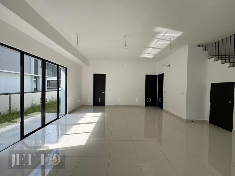 Rumah Teres untuk Dijual di Kota Kemuning (Shah Alam) - Daniel Kok - PropertyGuru.com.my