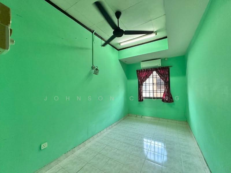 2-storey Terraced House for Sale in Mutiara Rini (Skudai) - Johnson Chong - Interior - PropertyGuru.com.my