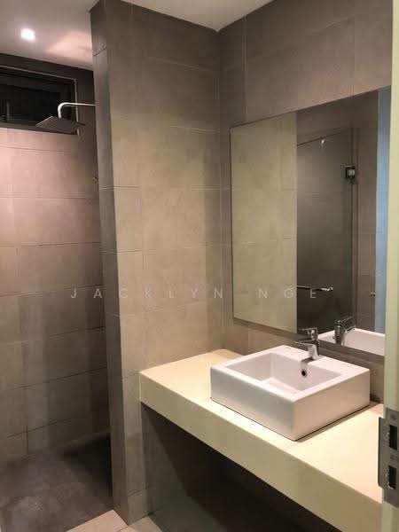 Condominium for Rent at Vivo Residential Suites - Jacklyn Nge - Bathroom - PropertyGuru.com.my