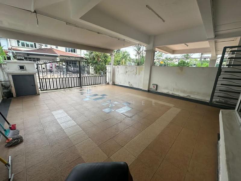 Rumah Teres 2-Tingkat untuk Dijual di Taman Ehsan Jaya (Ulu Tiram) - Reny Hee - Exterior - PropertyGuru.com.my