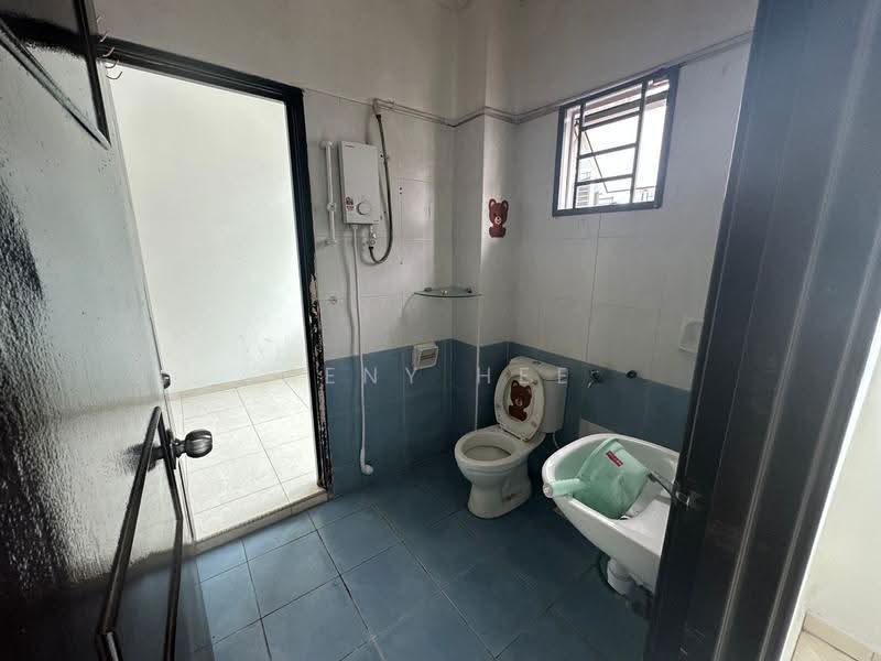 Rumah Teres 2-Tingkat untuk Dijual di Taman Ehsan Jaya (Ulu Tiram) - Reny Hee - PropertyGuru.com.my