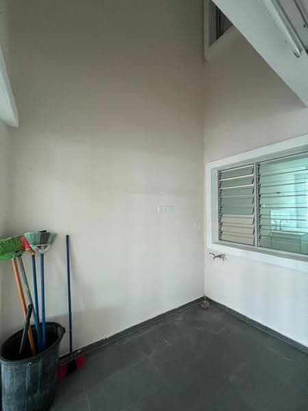 Rumah Teres 2-Tingkat untuk Dijual di Taman Tasik Utama (Bukit Katil) - YM Chong - Interior - PropertyGuru.com.my