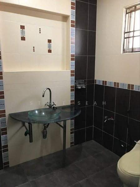 Rumah Teres untuk Disewa di Bukit Indah (Iskandar Puteri (Nusajaya)) - Steve Seah - Bathroom - PropertyGuru.com.my