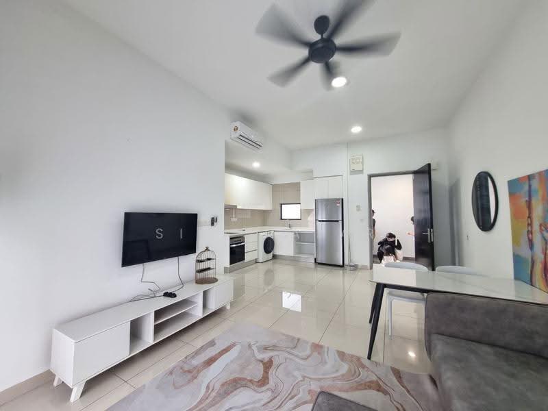 Kediaman Servis untuk Dijual di Astoria Ampang - Siti Hajar - Living Room - PropertyGuru.com.my