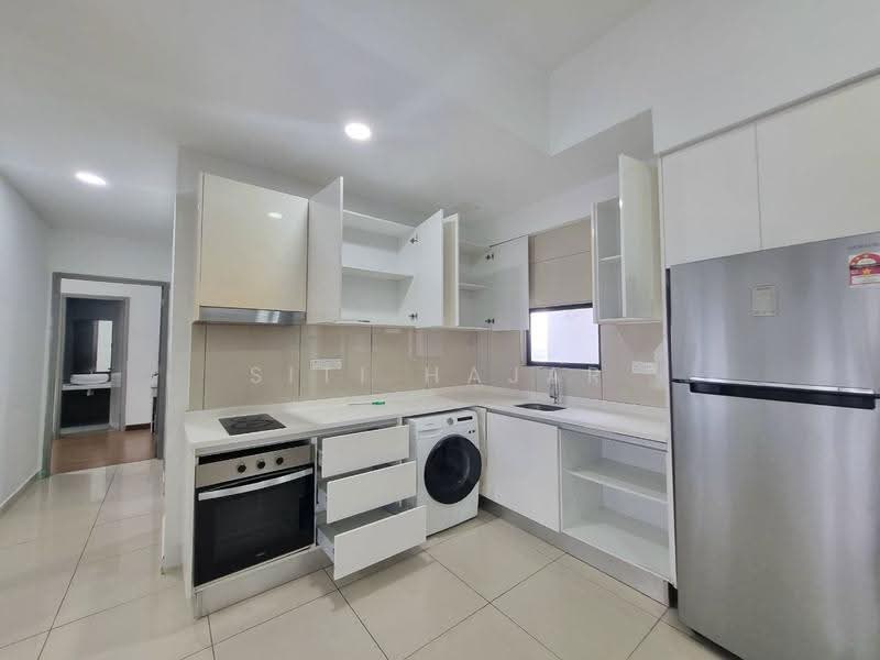 Kediaman Servis untuk Dijual di Astoria Ampang - Siti Hajar - Kitchen - PropertyGuru.com.my