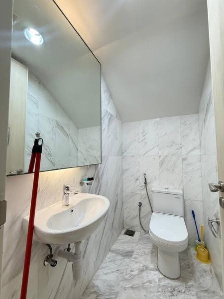 Service Residence for Rent at Imperia - Oscar Wong - Bathroom - PropertyGuru.com.my