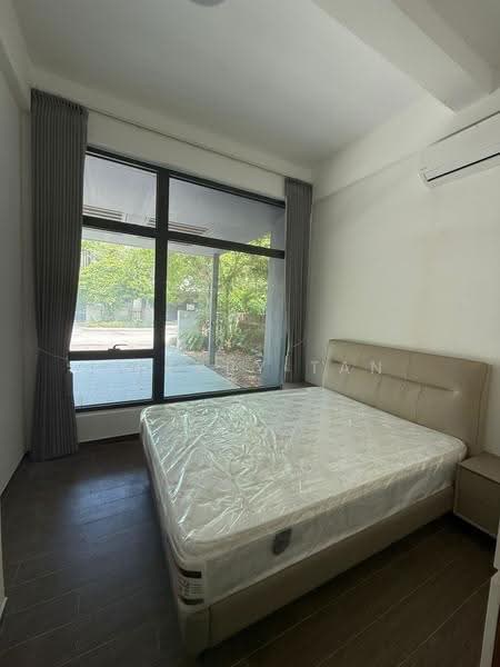 Bungalow House for Rent in Forest City (Gelang Patah) - Cherry Tan - Bedroom - PropertyGuru.com.my
