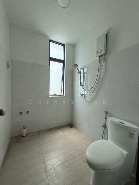 Bungalow House for Rent in Forest City (Gelang Patah) - Cherry Tan - Bathroom - PropertyGuru.com.my