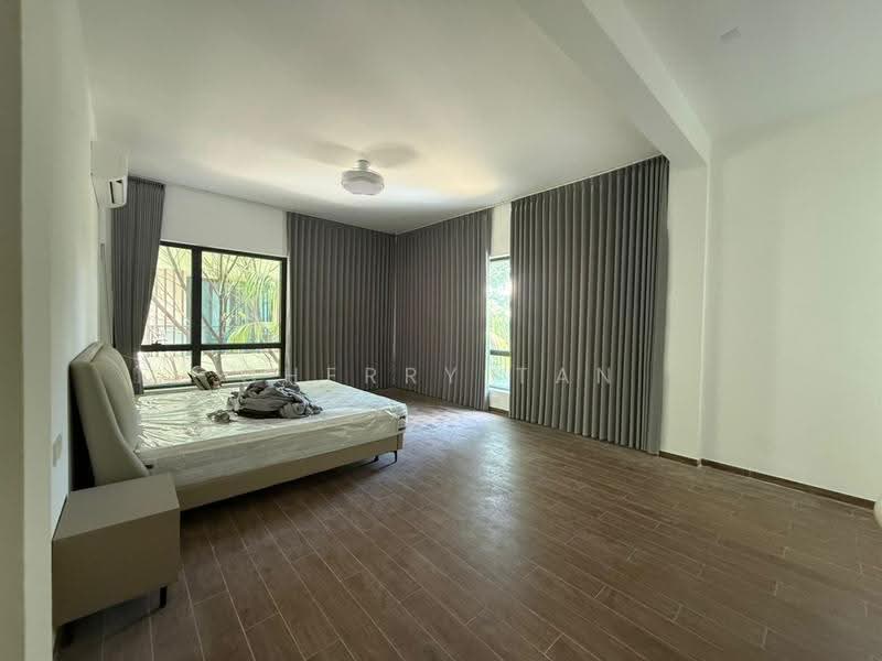 Bungalow House for Rent in Forest City (Gelang Patah) - Cherry Tan - Bedroom - PropertyGuru.com.my