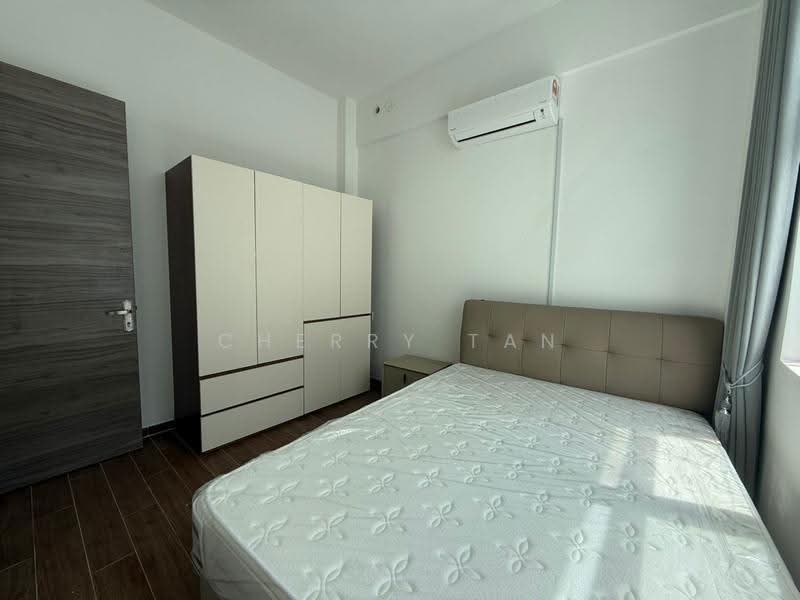 Bungalow House for Rent in Forest City (Gelang Patah) - Cherry Tan - Bedroom - PropertyGuru.com.my