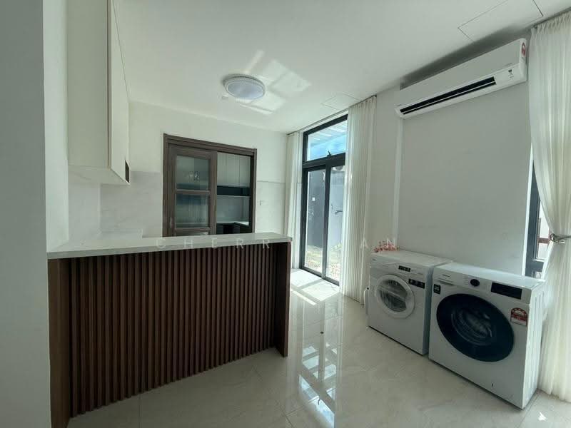 Bungalow House for Rent in Forest City (Gelang Patah) - Cherry Tan - Interior - PropertyGuru.com.my