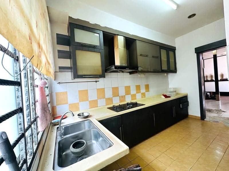 Rumah Teres 2-Tingkat untuk Dijual di Taman Nusa Bestari (Iskandar Puteri (Nusajaya)) - Edward Oo - Kitchen - PropertyGuru.com.my
