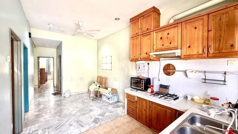 Rumah Teres 1-Tingkat untuk Dijual di Bandar Sri Damansara (Selangor) - Vincent Tan - Kitchen - PropertyGuru.com.my