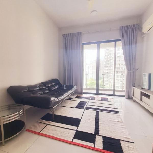 Kondominium untuk Disewa di Amberside @ Country Garden Danga Bay - Seven Tan - Living Room - PropertyGuru.com.my