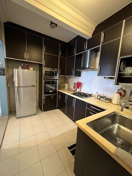 Kondominium untuk Disewa di Paramount View - Denyse Low - Kitchen - PropertyGuru.com.my