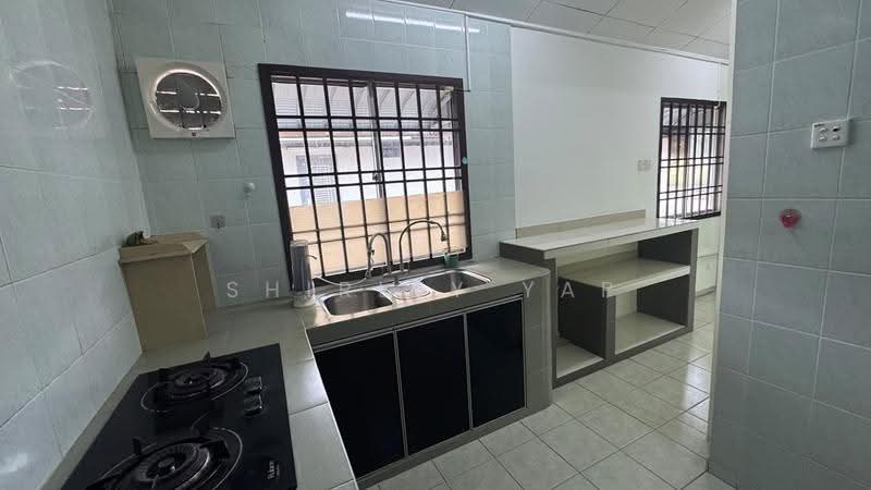 1-storey Terraced House for Rent in Bandar Putra Kulai (Kulai) - Shirley Yap - Kitchen - PropertyGuru.com.my