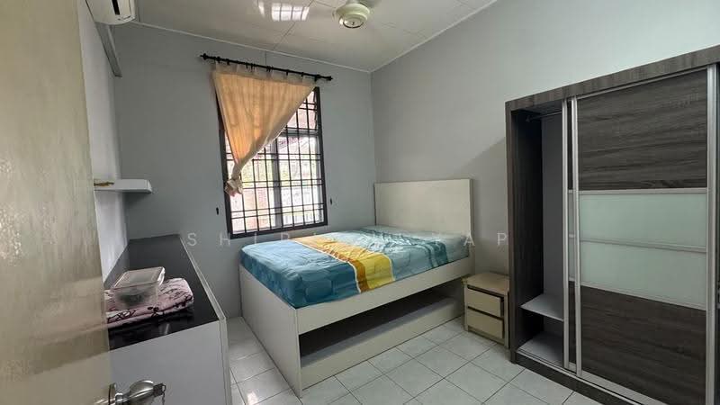 1-storey Terraced House for Rent in Bandar Putra Kulai (Kulai) - Shirley Yap - Bedroom - PropertyGuru.com.my