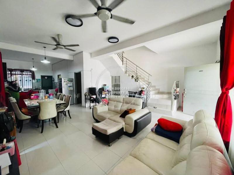 Rumah Teres 2-Tingkat untuk Dijual di Puncak Alam (Selangor) - Mohammad Din Majid - PropertyGuru.com.my