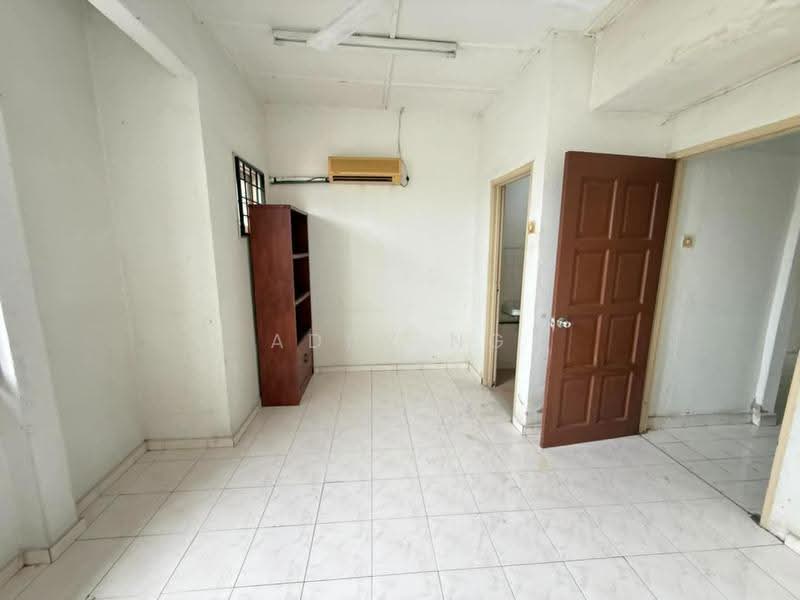 Rumah Teres 2-Tingkat untuk Disewa di Puchong Perdana (Selangor) - Addy Ng - Interior - PropertyGuru.com.my