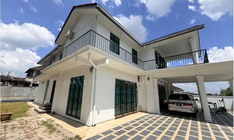 Bungalow House untuk Disewa di Taman Bukit Kempas (Tampoi) - Jason Khoo - Exterior - PropertyGuru.com.my