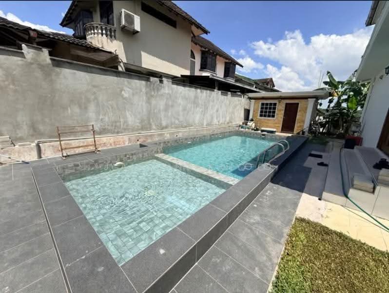 Bungalow House untuk Disewa di Taman Bukit Kempas (Tampoi) - Jason Khoo - Exterior - PropertyGuru.com.my