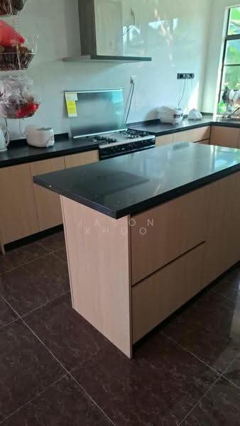 Bungalow House untuk Disewa di Taman Bukit Kempas (Tampoi) - Jason Khoo - Kitchen - PropertyGuru.com.my