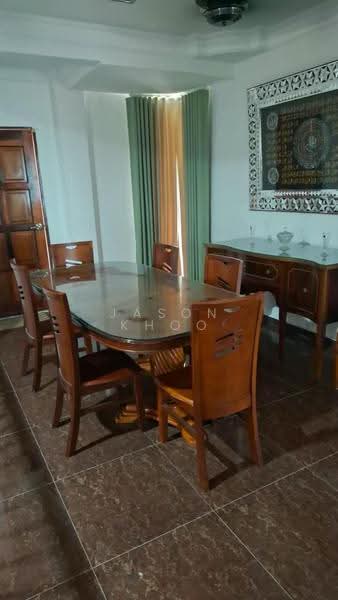 Bungalow House untuk Disewa di Taman Bukit Kempas (Tampoi) - Jason Khoo - Dining Room - PropertyGuru.com.my