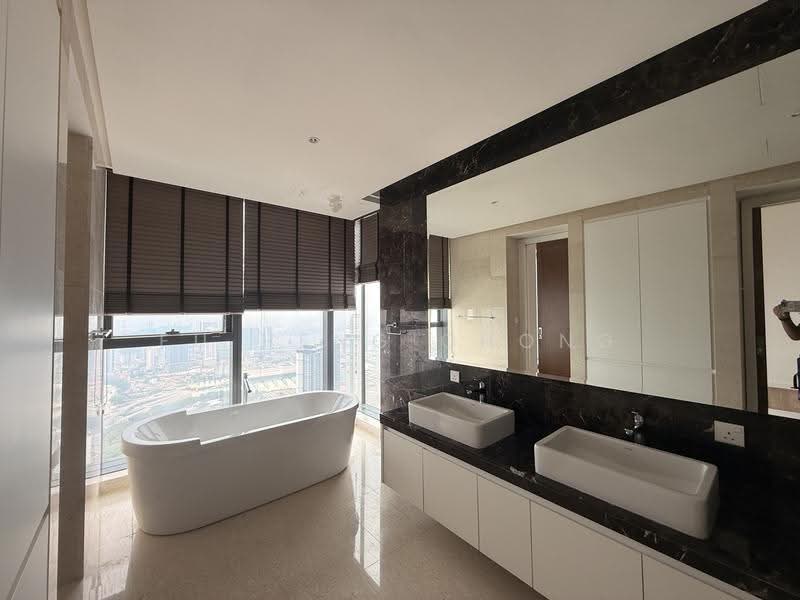 Kediaman Servis untuk Disewa di The Astaka @ 1 Bukit Senyum - Fu Heng Chong - Bathroom - PropertyGuru.com.my