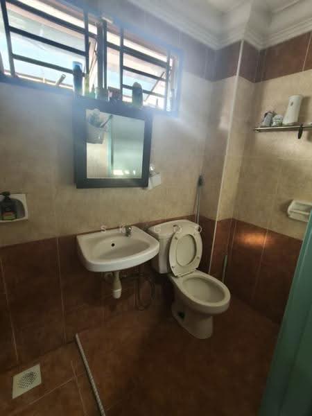 Rumah Teres 3-Tingkat untuk Dijual di Taman Nusa Jaya Mas (Iskandar Puteri (Nusajaya)) - SK GOO - Bathroom - PropertyGuru.com.my