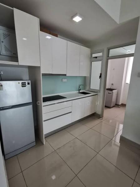Kediaman Servis untuk Disewa di Tropez Residences - Cora Loh - Kitchen - PropertyGuru.com.my