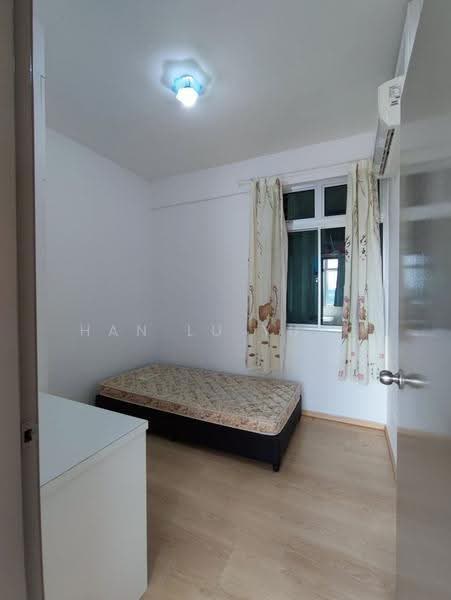Kediaman Servis untuk Disewa di Larkin Heights - Han Lu Yung - Bedroom - PropertyGuru.com.my