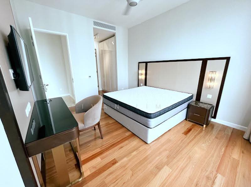 Kediaman Servis untuk Disewa di Pavilion Ceylon Hill - Ivan Lim - Bedroom - PropertyGuru.com.my