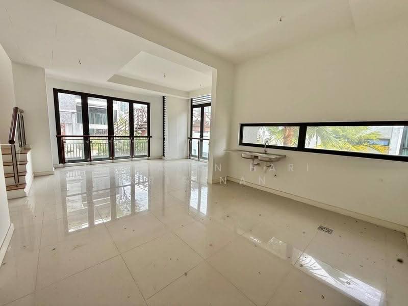 Rumah Teres 3-Tingkat untuk Dijual di Cyberjaya (Selangor) - Keasavan Hari Krishnan - PropertyGuru.com.my