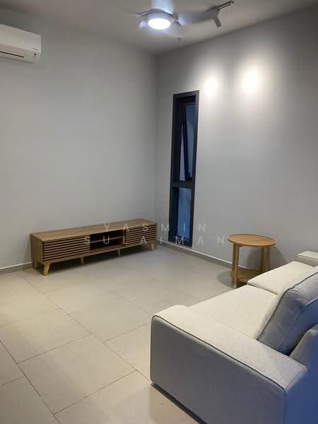 Kediaman Servis untuk Disewa di Isola - Yasmin Sulaiman - Living Room - PropertyGuru.com.my