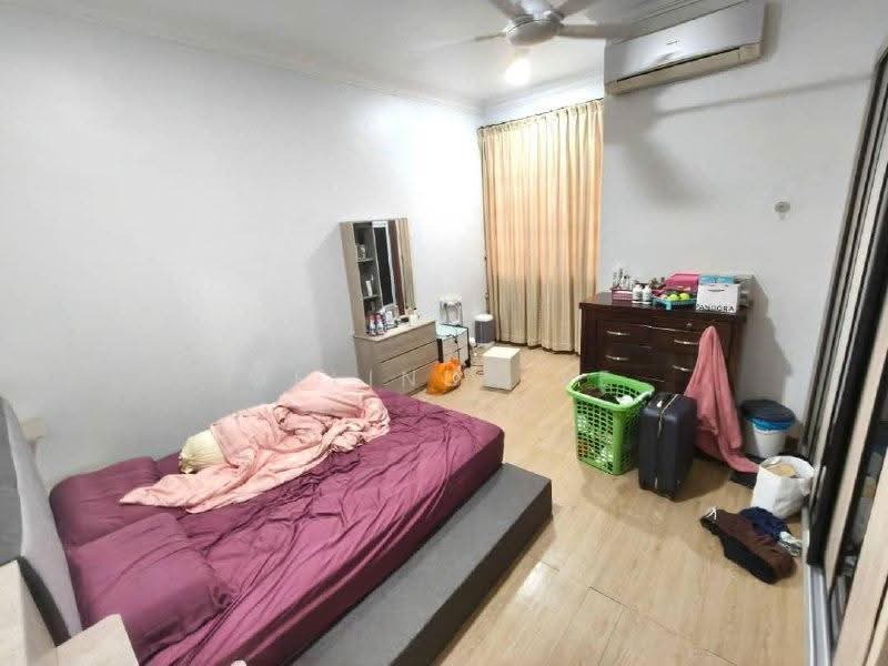 Rumah Berkembar untuk Dijual di Taman Pelangi Indah (Ulu Tiram) - Melinda Ee - Bedroom - PropertyGuru.com.my