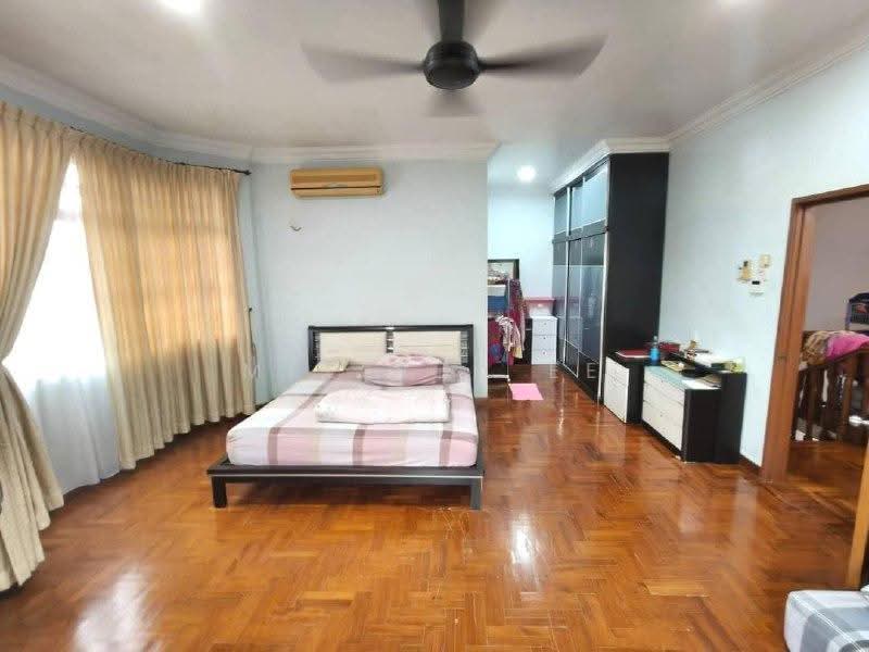 Rumah Berkembar untuk Dijual di Taman Pelangi Indah (Ulu Tiram) - Melinda Ee - Bedroom - PropertyGuru.com.my