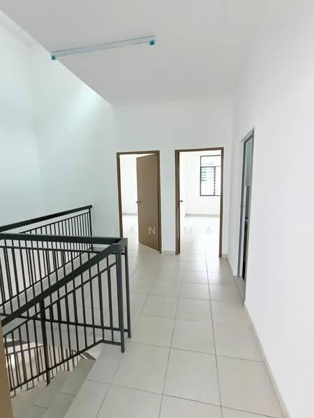 Terraced House for Rent in Taman Kundang Jaya (Rawang) - Yean Ma - Corridor - PropertyGuru.com.my