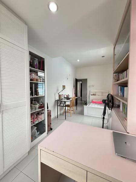 Rumah Teres 2-Tingkat untuk Dijual di Taman Setia Indah (Tebrau) - Jayden Ng - Bedroom - PropertyGuru.com.my